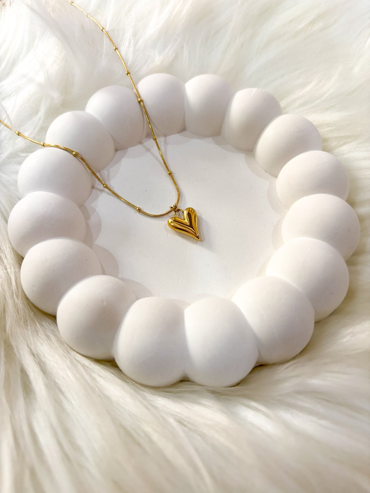 Alice Necklace
