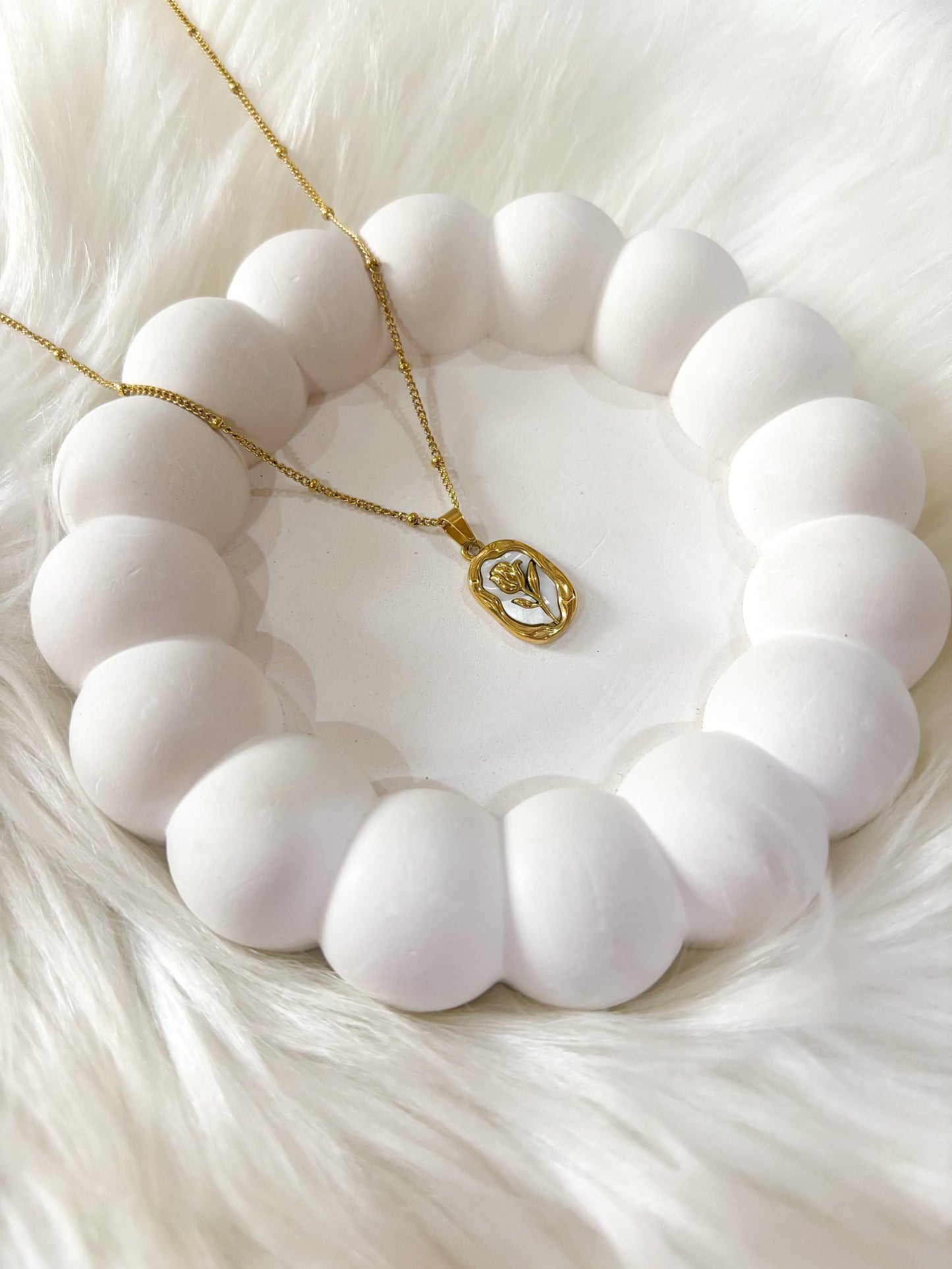 Rose Necklace