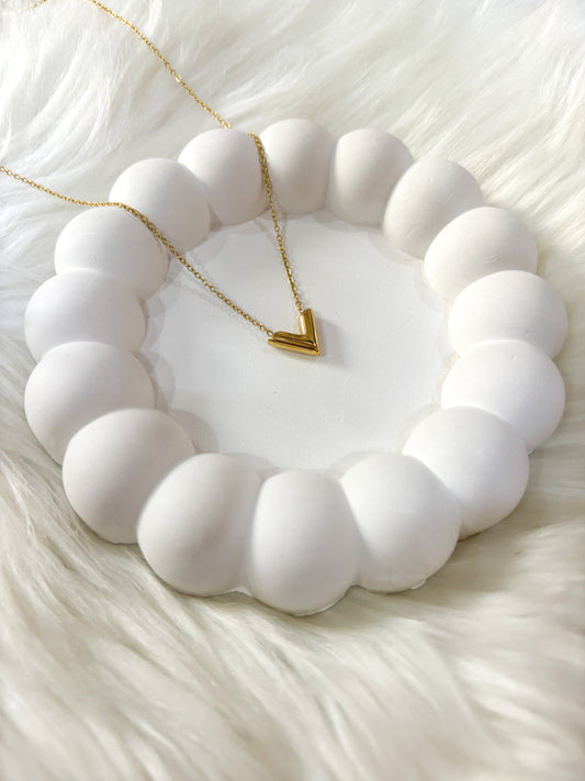 V Necklace